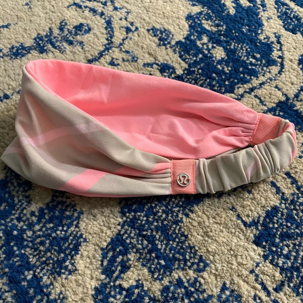 Lululemon fringe fighter headband